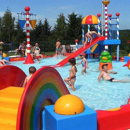 Verblijfpark Ardinam Olloy-sur-Viroin Exterior foto